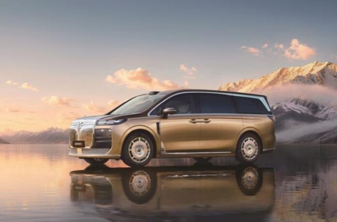 Dongfeng VOYAH Dream 9 PHEV 2026