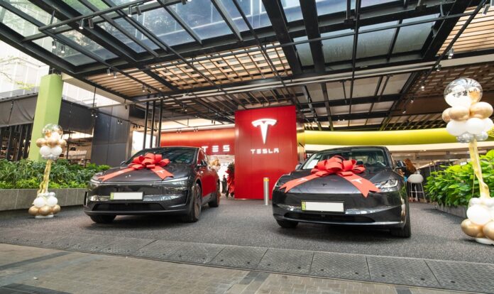 Tesla Experience Centre at MidValley Megamall KL