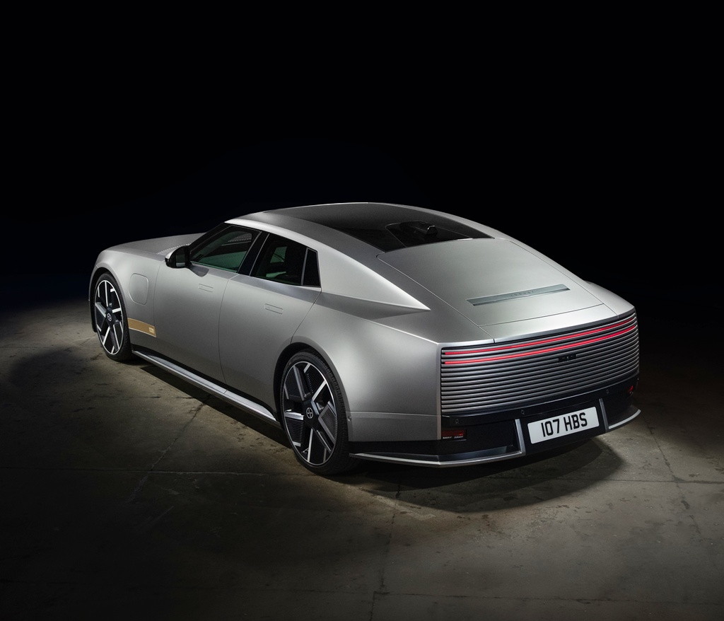 2027 Jaguar Type 01 EV